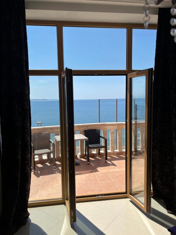 Rotonda Inn Novigrad Novigrad  Bagian luar foto