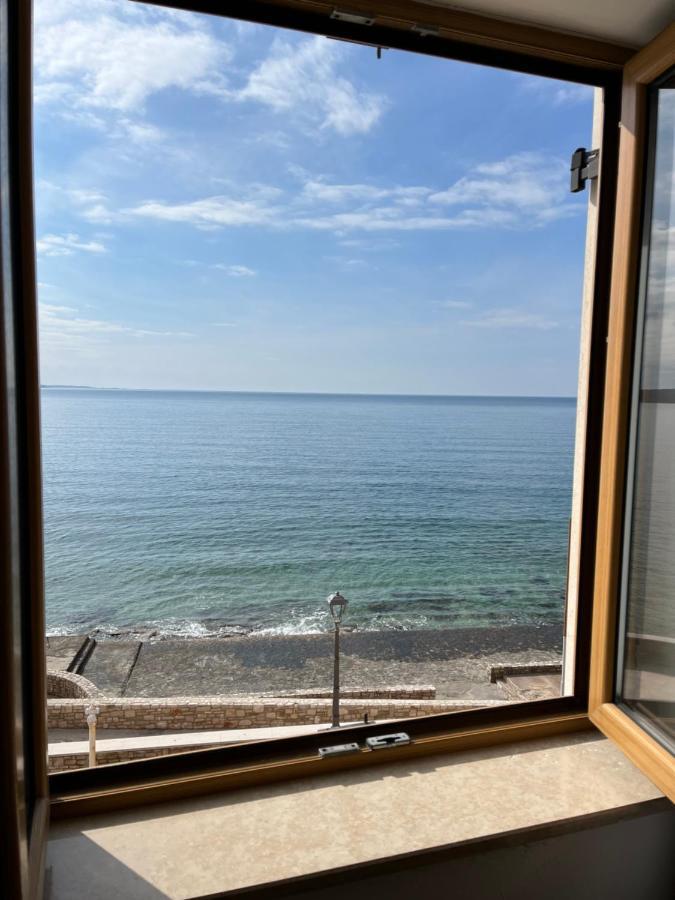 Rotonda Inn Novigrad Novigrad  Bagian luar foto