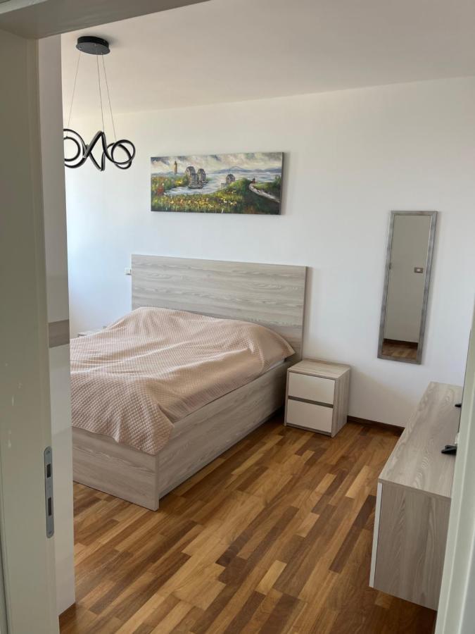 Rotonda Inn Novigrad Novigrad  Bagian luar foto