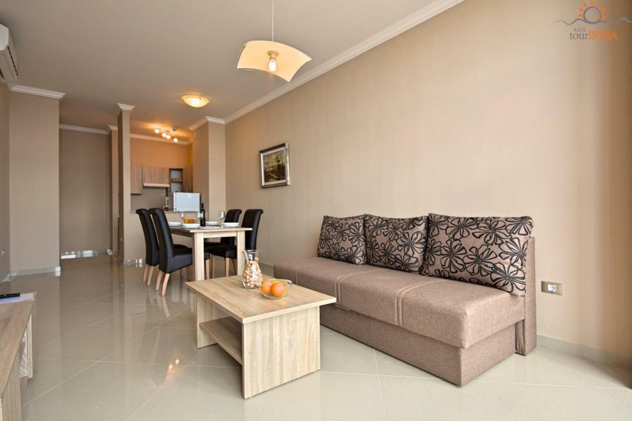 Rotonda Inn Novigrad Novigrad  Bagian luar foto