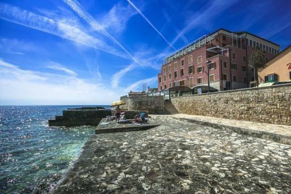 Rotonda Inn Novigrad Novigrad  Bagian luar foto