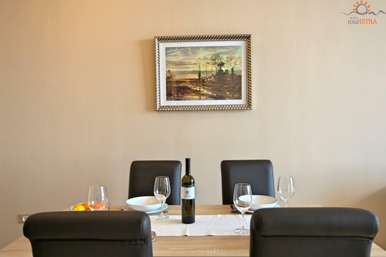 Rotonda Inn Novigrad Novigrad  Bagian luar foto