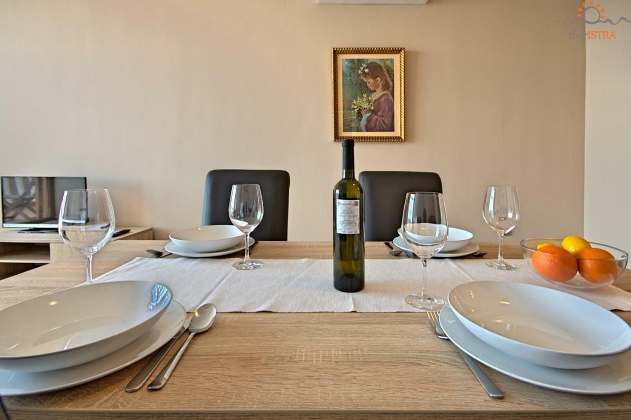 Rotonda Inn Novigrad Novigrad  Bagian luar foto