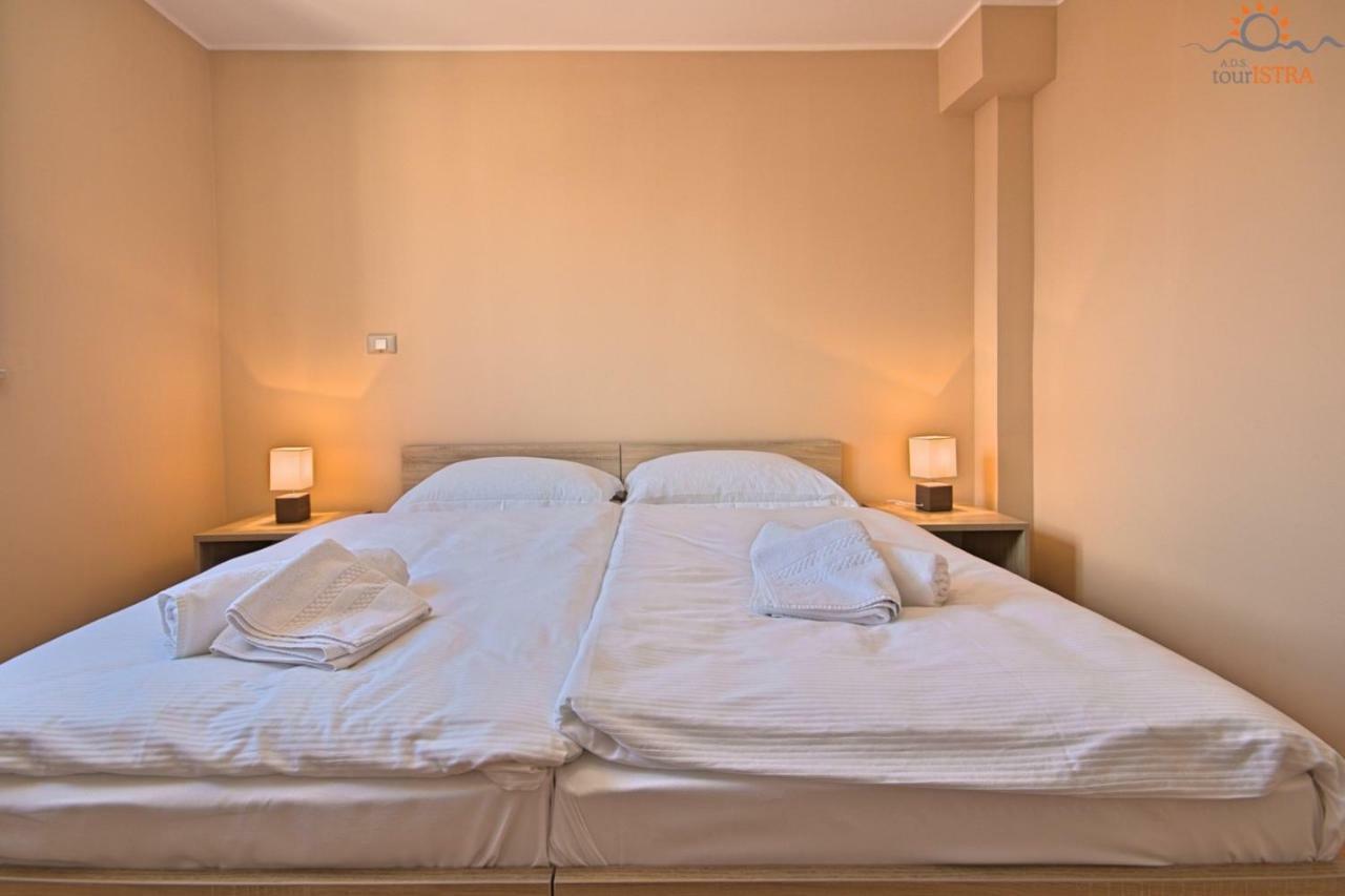 Rotonda Inn Novigrad Novigrad  Bagian luar foto
