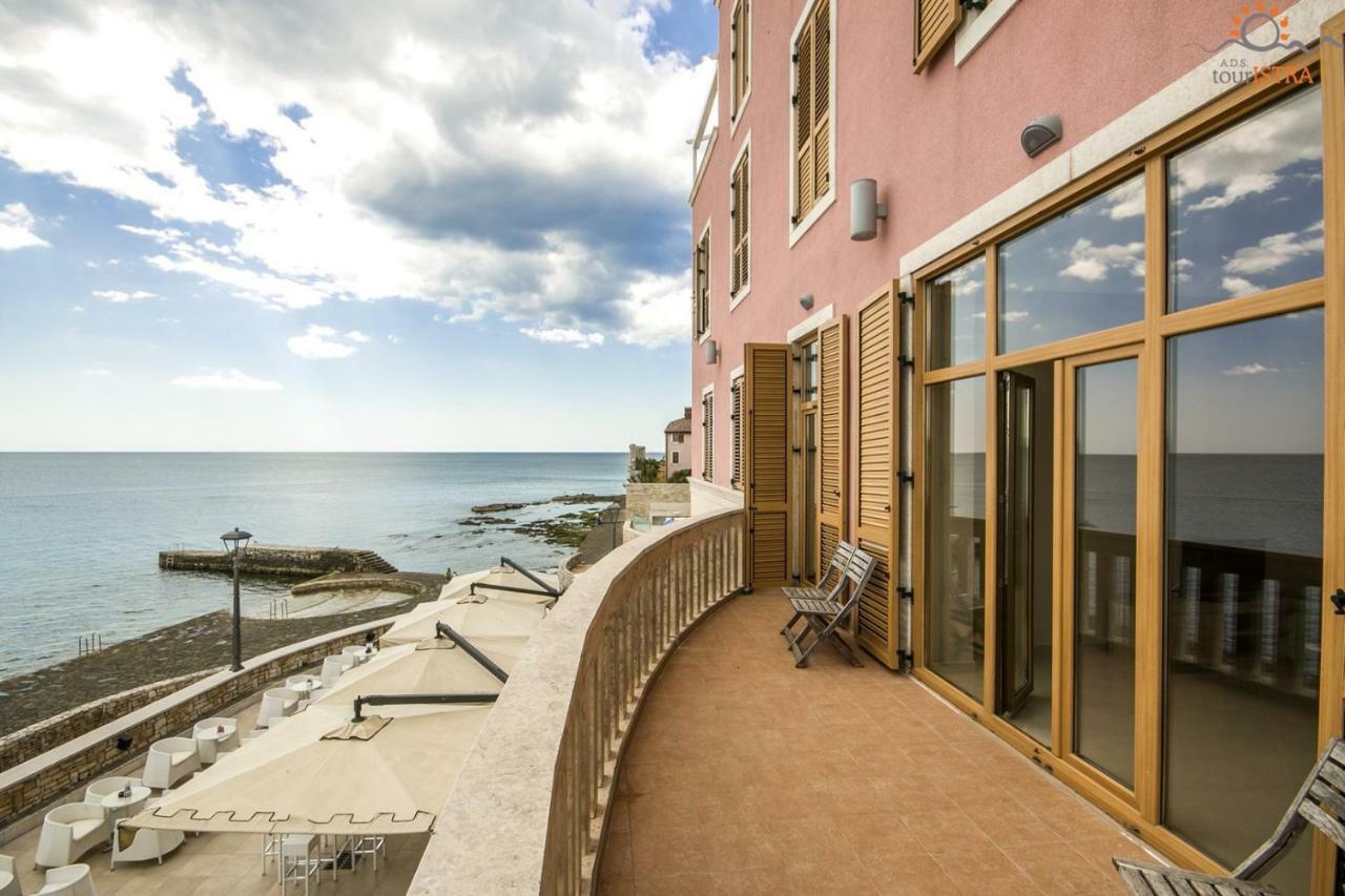 Rotonda Inn Novigrad Novigrad  Bagian luar foto